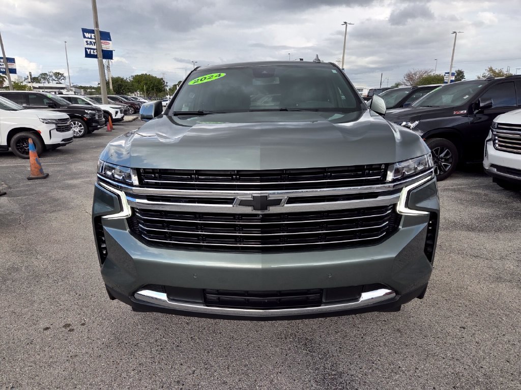 Used 2024 Chevrolet Tahoe LT w/ Luxury Package RWD image 19