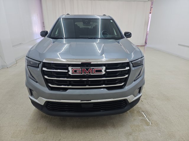 Used 2026 GMC Acadia Elevation w/ Elevation Premium Package FWD image 14