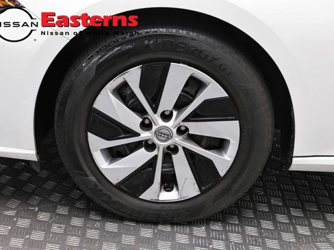 Used 2024 Nissan Altima 2.5 S FWD image 31