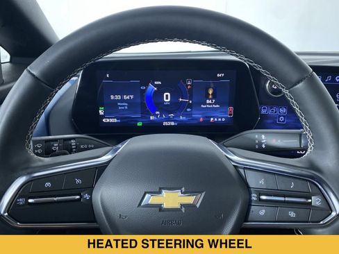Certified 2024 Chevrolet Equinox EV LT FWD image 3