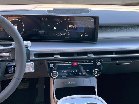 New 2026 Hyundai Ioniq 9 S image 6