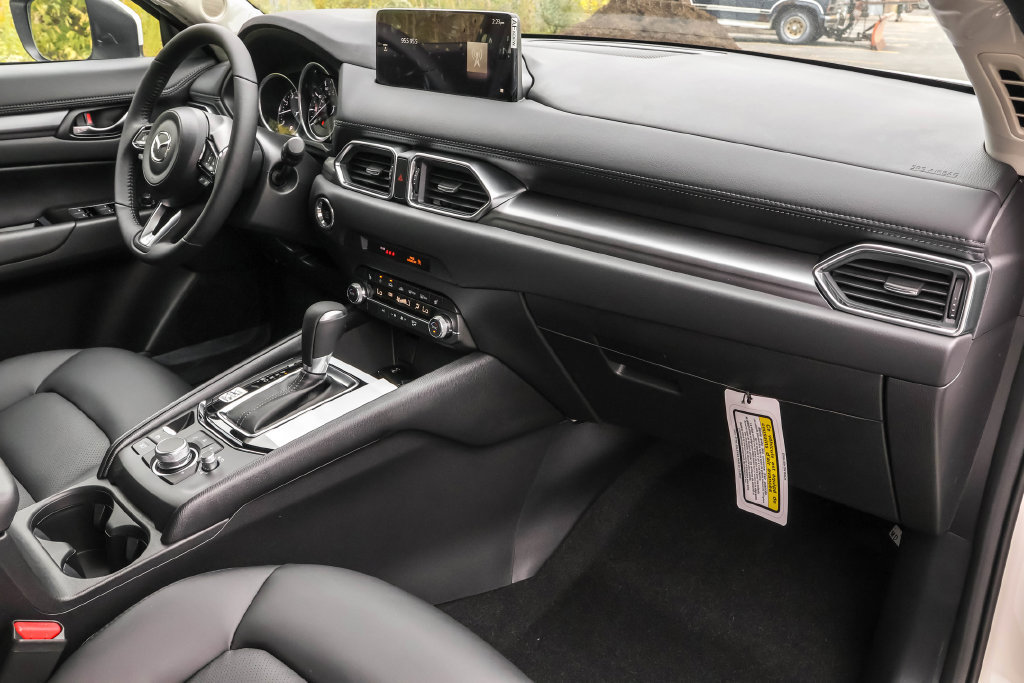 Used 2025 MAZDA CX-5 AWD 2.5 S w/ Select Package image 34