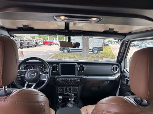 Used 2021 Jeep Wrangler Unlimited Sahara w/ Cold Weather Group image 12