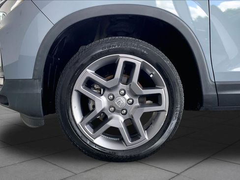 Used 2023 Honda Passport EX-L image 11