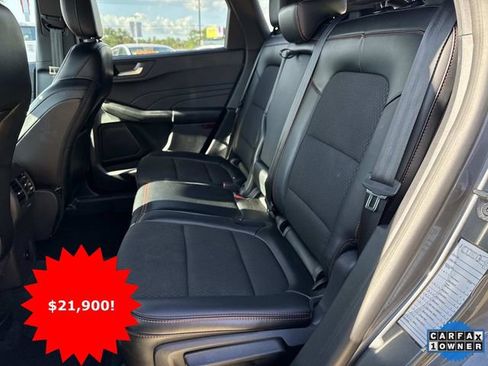 Used 2024 Ford Escape ST-Line w/ Cold Weather Package image 8