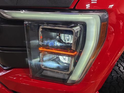 Used 2023 Ford F150 Lariat w/ Equipment Group 502A High image 32