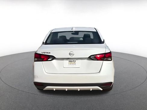 Used 2025 Nissan Versa SV FWD image 12