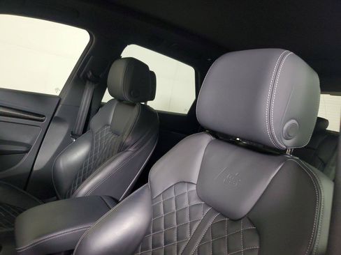 Used 2023 Audi SQ5 Premium Plus w/ Premium Plus Package AWD/4WD image 22
