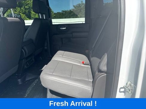 Used 2026 Chevrolet Silverado 3500 W/T AWD/4WD image 3