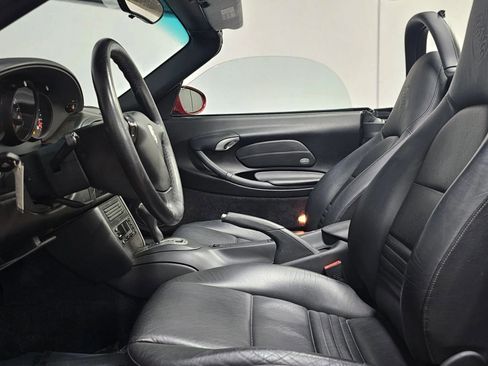 Used 2001 Porsche Boxster RWD image 10