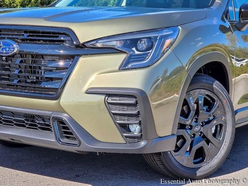 New 2025 Subaru Ascent Bronze Edition image 3