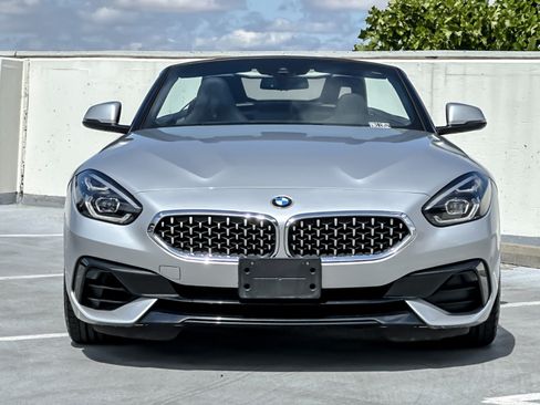 Used 2021 BMW Z4 sDrive30i RWD image 10