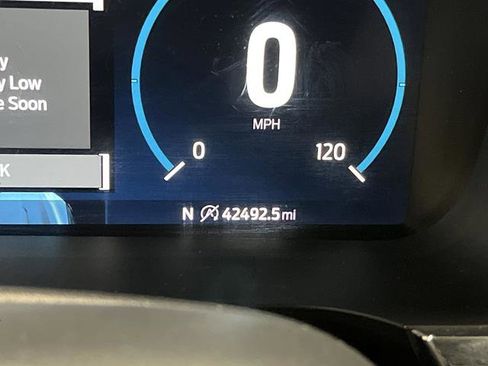 Used 2021 Ford F150 Lariat w/ Equipment Group 502A High image 6