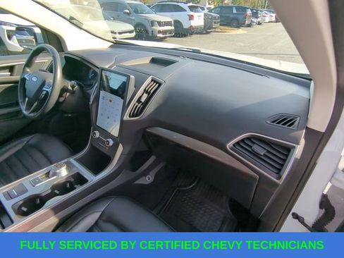 Used 2023 Ford Edge SEL image 46