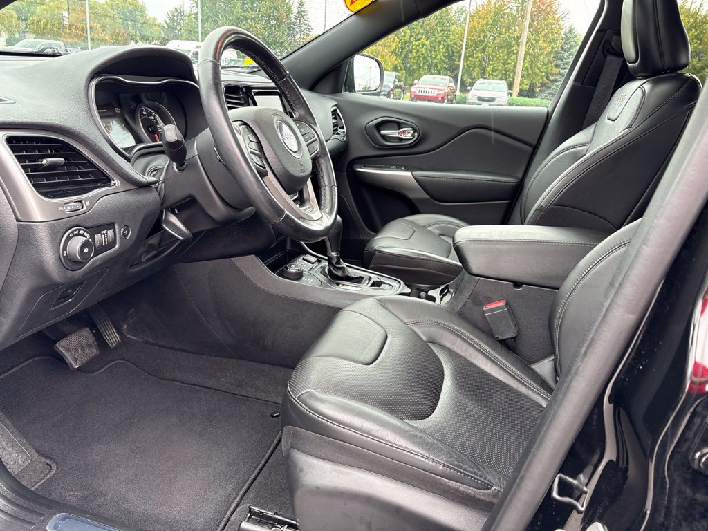 Used 2020 Jeep Cherokee High Altitude AWD/4WD image 9
