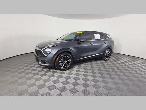 Used 2023 Kia Sportage EX FWD image 47