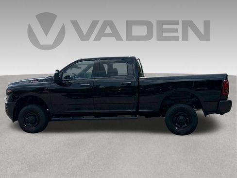 New 2026 RAM 2500 Tradesman AWD/4WD image 9