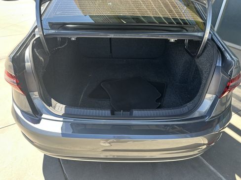 Used 2019 Volkswagen Jetta S FWD image 27