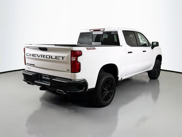 Used 2025 Chevrolet Silverado 1500 LT Trail Boss w/ Convenience Package II AWD/4WD image 7