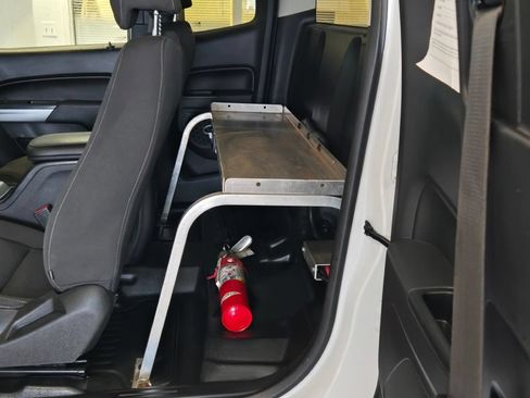 Certified 2022 Chevrolet Colorado LT w/ Fleet Safety Package RWD image 17