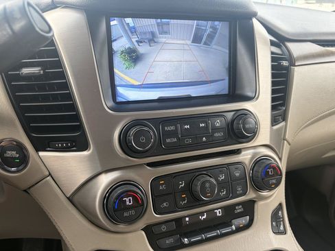 Used 2018 GMC Yukon Denali w/ Denali Ultimate Package AWD/4WD image 45