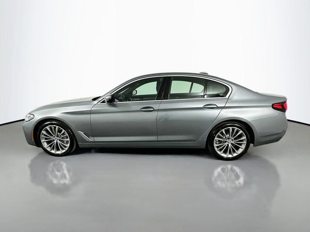 Certified 2023 BMW 530i w/ Convenience Package RWD image 8