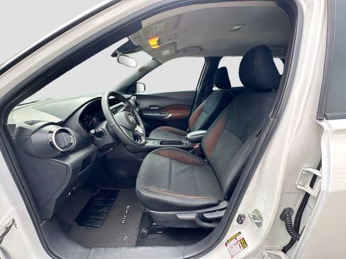 Certified 2024 Nissan Kicks SR FWD image 27