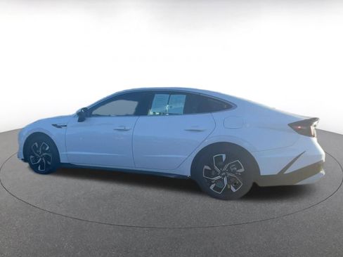 Used 2025 Hyundai Sonata SEL image 4