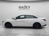Used 2022 Hyundai Elantra SEL image 2