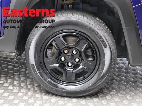 Used 2020 Jeep Renegade Sport AWD/4WD image 30
