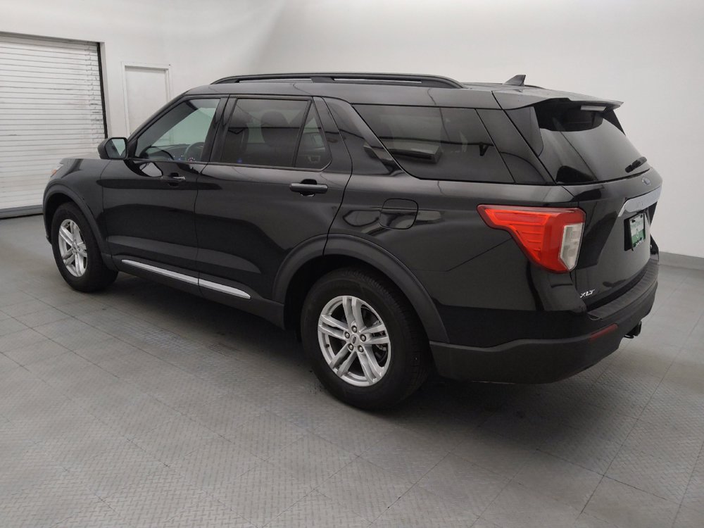 Used 2020 Ford Explorer XLT w/ Class III Trailer Tow Package RWD image 3