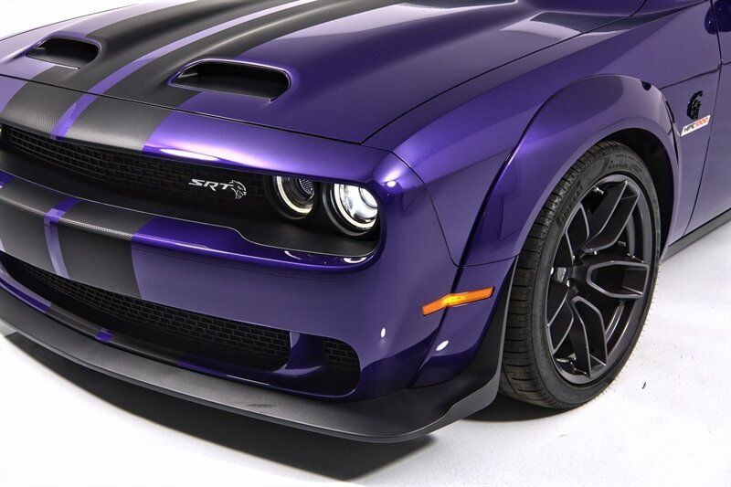 Used 2019 Dodge Challenger SRT Hellcat Redeye RWD image 39