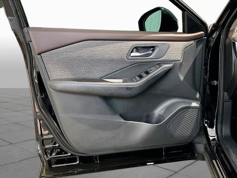 Certified 2023 Nissan Rogue SV AWD/4WD image 21
