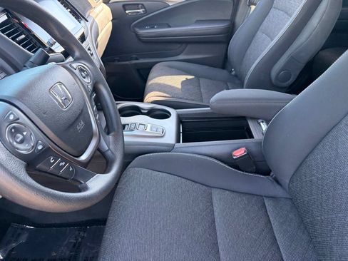 Used 2022 Honda Ridgeline Sport image 18