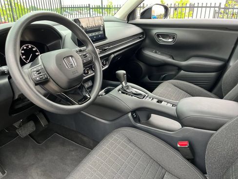 Certified 2026 Honda HR-V LX image 18
