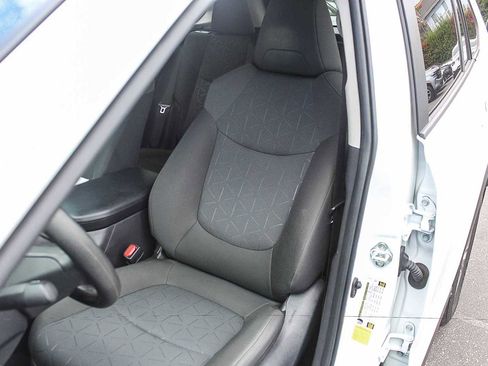 Used 2023 Toyota RAV4 XLE FWD image 25