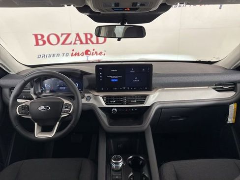 New 2026 Ford Explorer Active image 9