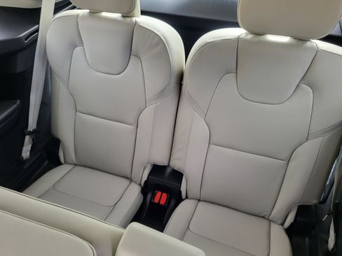 New 2026 Volvo XC90 T8 Ultra w/ Protection Package Premier AWD/4WD image 19