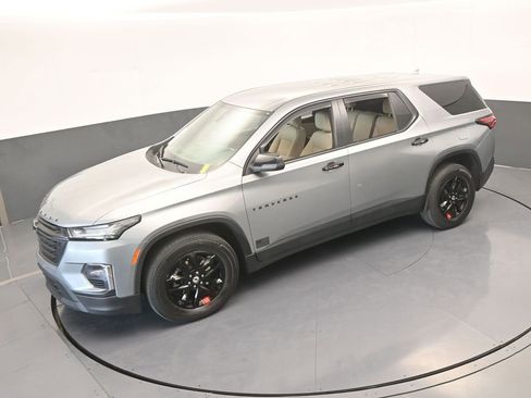 Used 2023 Chevrolet Traverse LS image 45