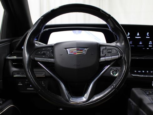 Used 2023 Cadillac Escalade Sport AWD/4WD image 11