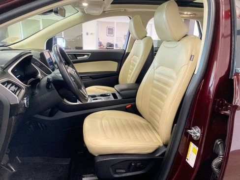 Used 2021 Ford Edge SEL w/ Convenience Package AWD/4WD image 15