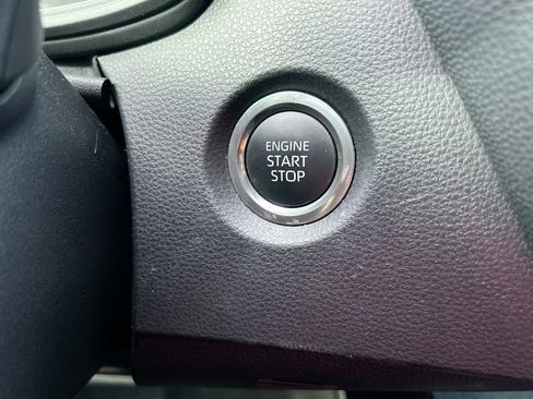 Used 2024 Toyota Corolla SE FWD image 17