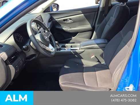 Used 2024 Nissan Sentra SV FWD image 5