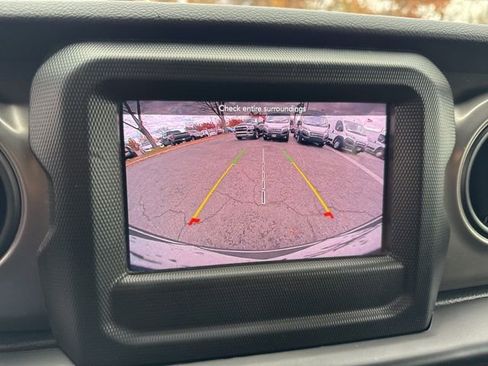 Used 2021 Jeep Wrangler Unlimited Sport image 13