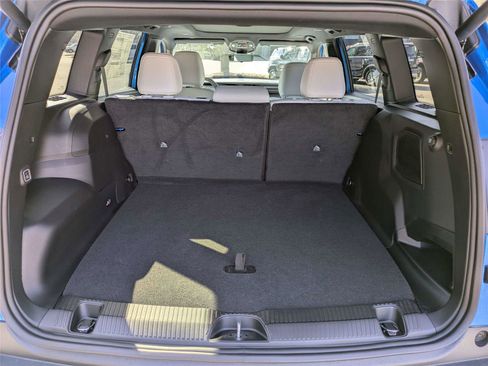 New 2026 Jeep Cherokee Overland w/ Advanced Pro Tech Group image 13