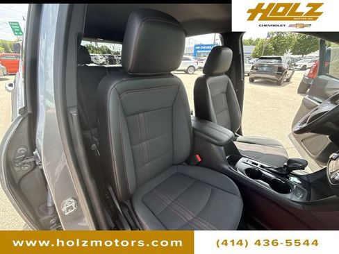 Certified 2024 Chevrolet Equinox RS FWD image 26