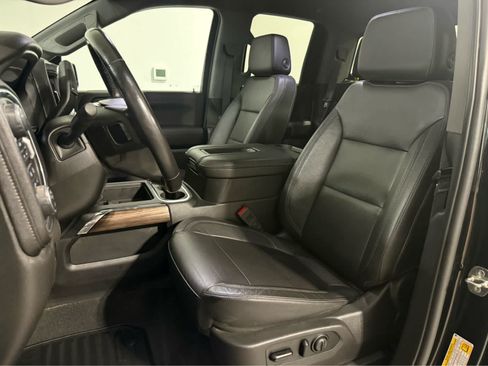 Used 2020 Chevrolet Silverado 1500 RST w/ True North Edition AWD/4WD image 13