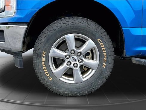 Used 2020 Ford F150 XLT w/ Equipment Group 302A Luxury AWD/4WD image 37