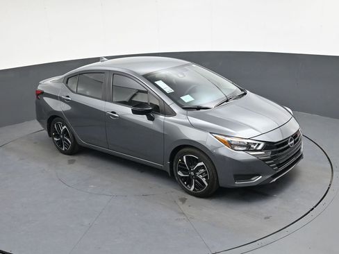 New 2025 Nissan Versa SR w/ Trunk Package image 31