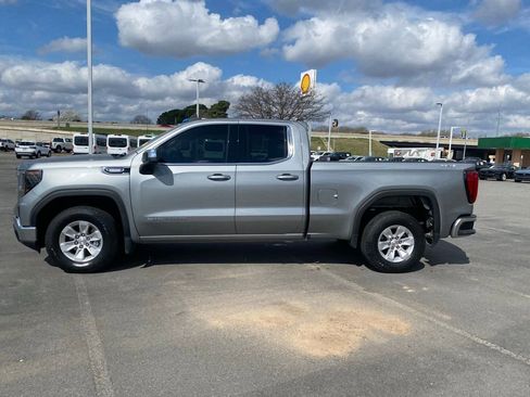 Used 2023 GMC Sierra 1500 SLE AWD/4WD image 4